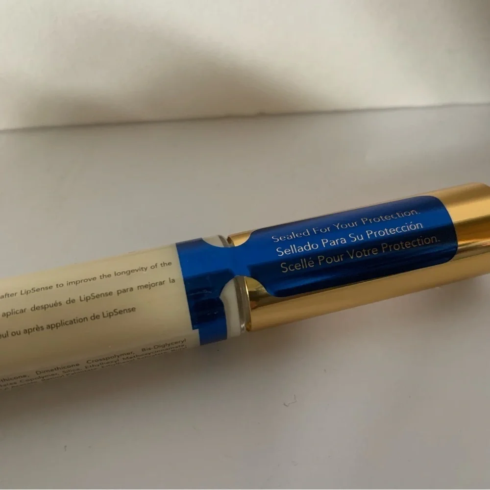 NWT. LipSense Satin Matte Gloss by SeneGence